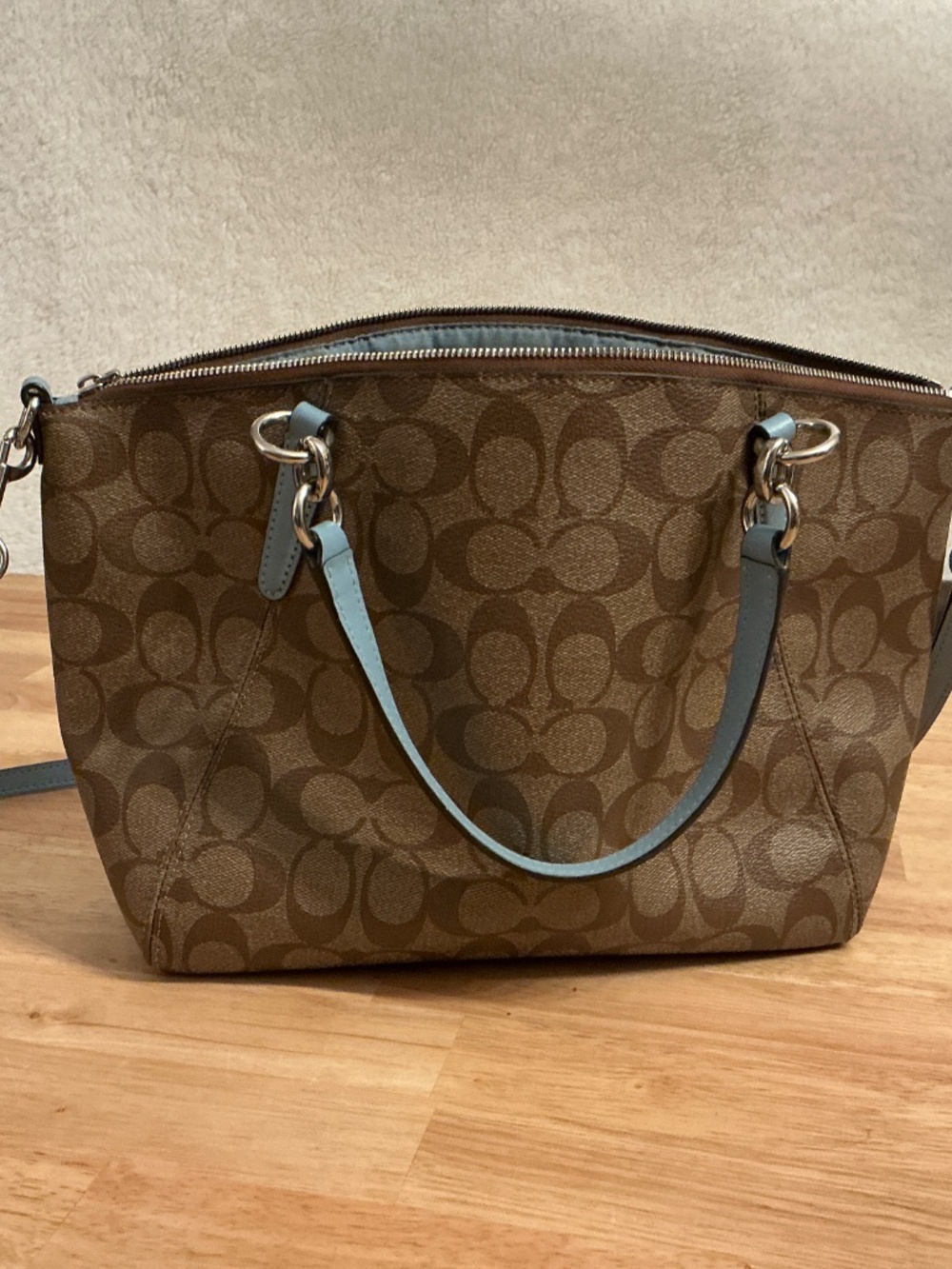 Coach Small Kelsey Satchel in Signature Canvas - Picture 3 of 5